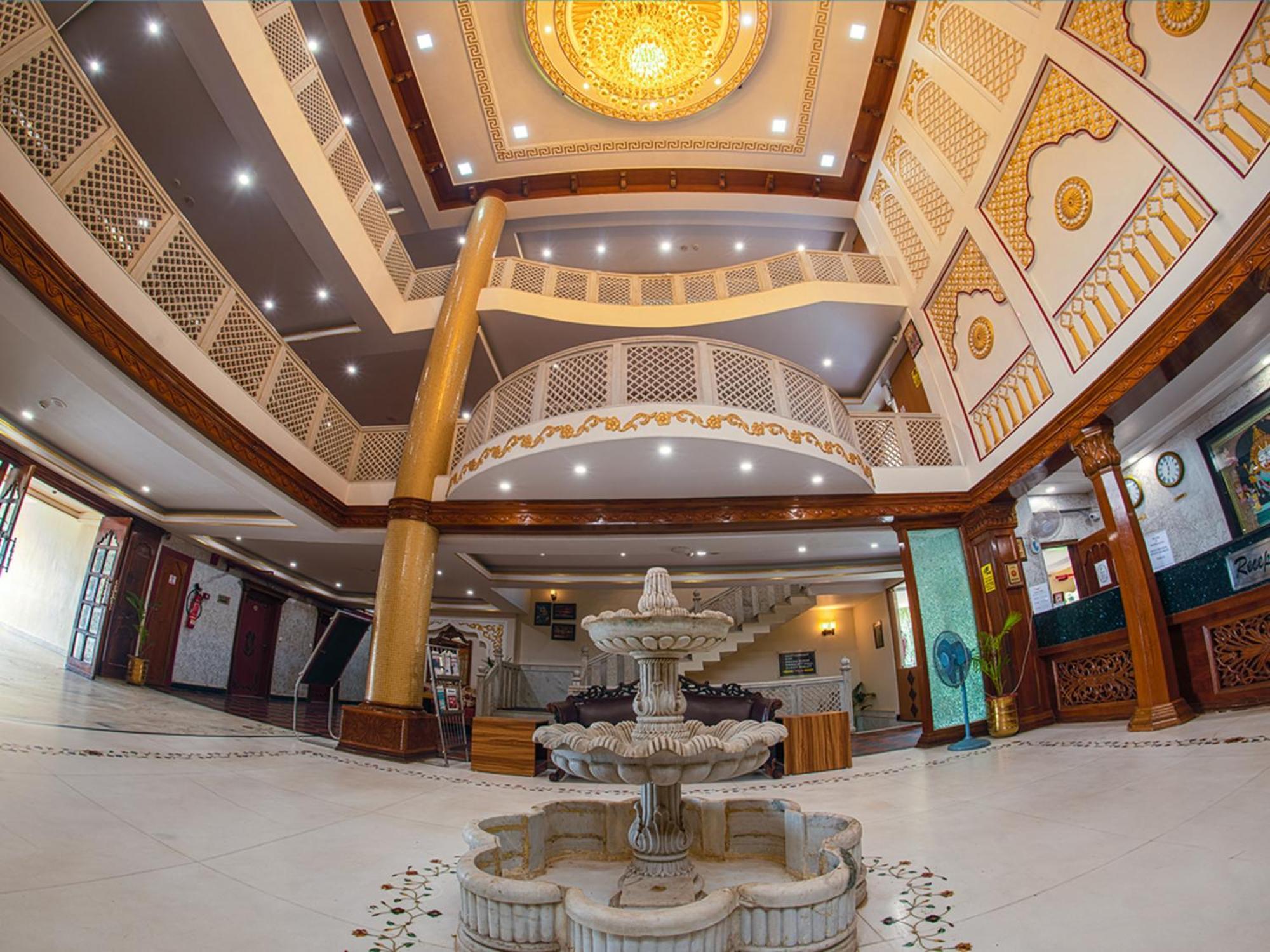 Nrs Royal Palace Puri Exterior foto