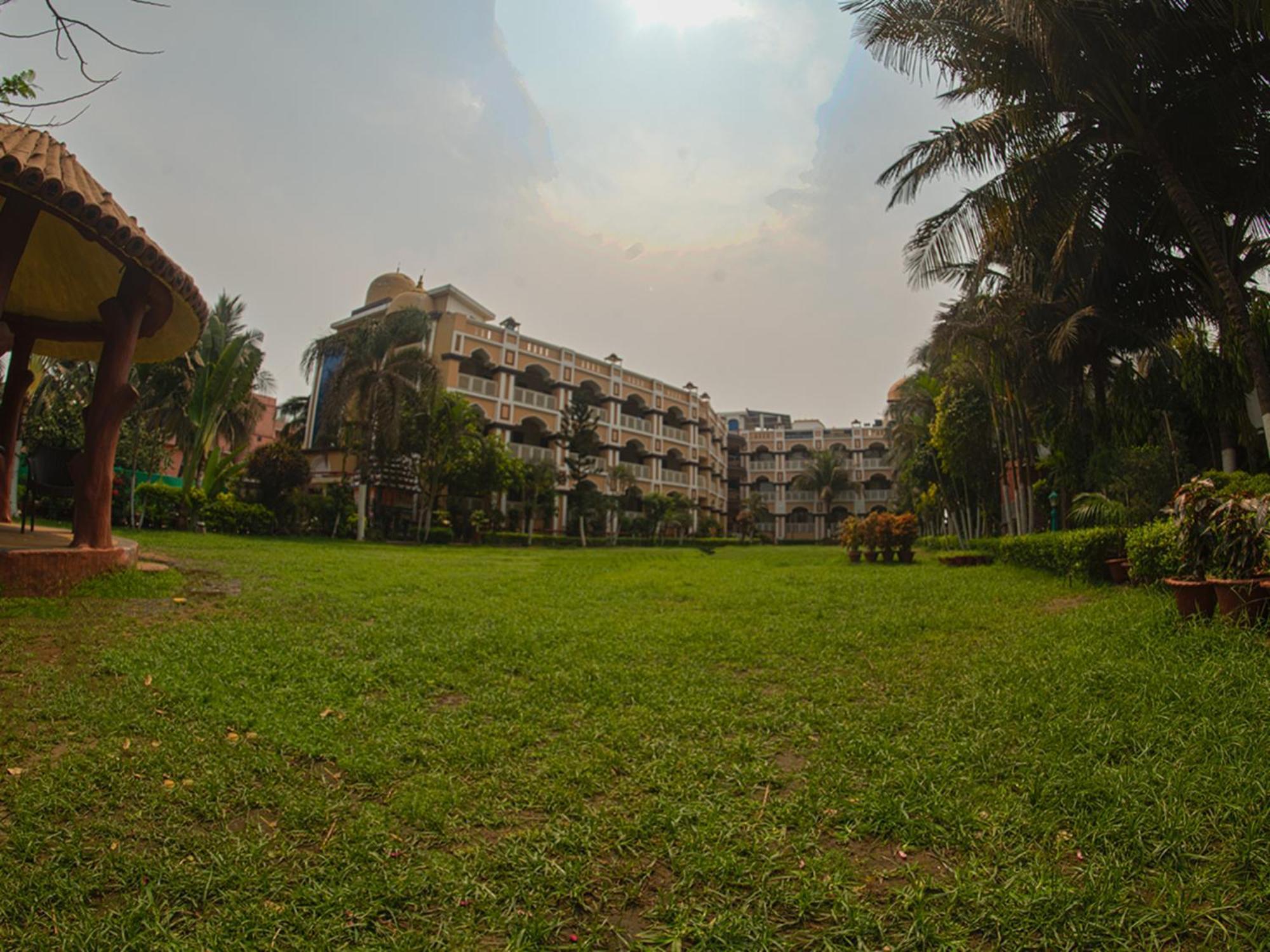 Nrs Royal Palace Puri Exterior foto