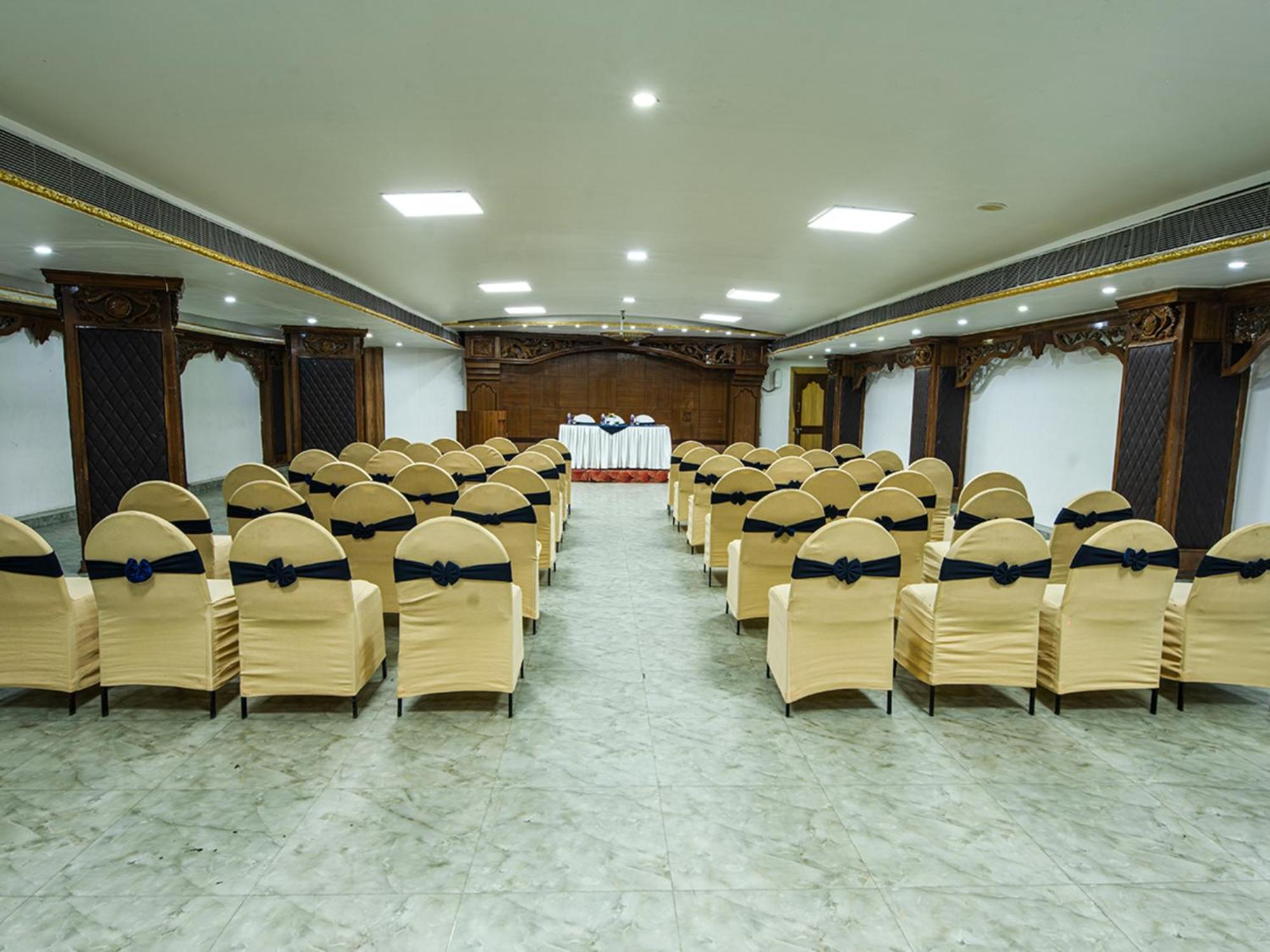 Nrs Royal Palace Puri Exterior foto